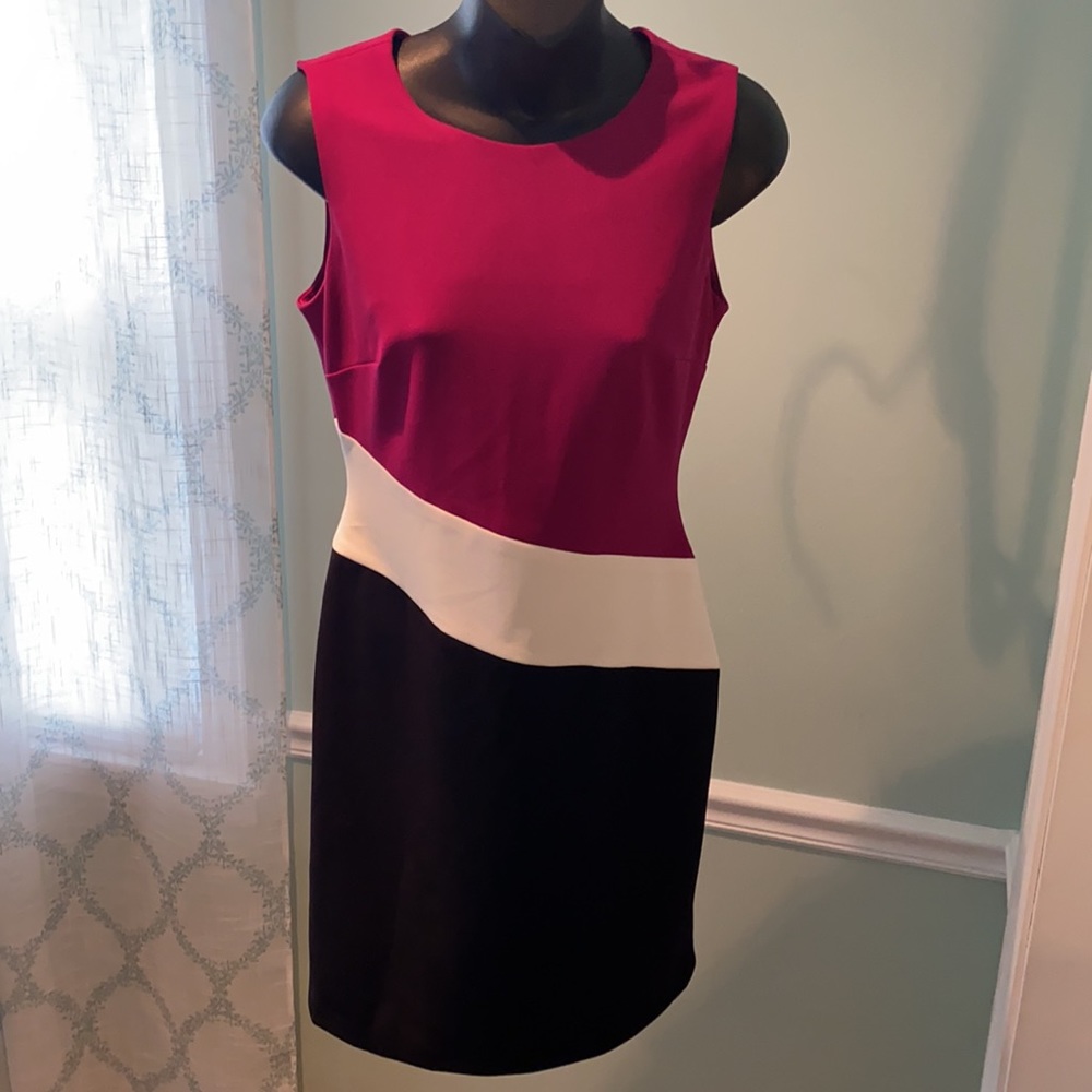 Tommy Hilfiger dress Size 4 - Picture 3 of 7